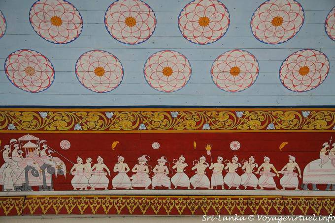 Détail des fresques dans le Vahalkada Maha, Temple de la Dent, Kandy - Ceylan Sri Lanka