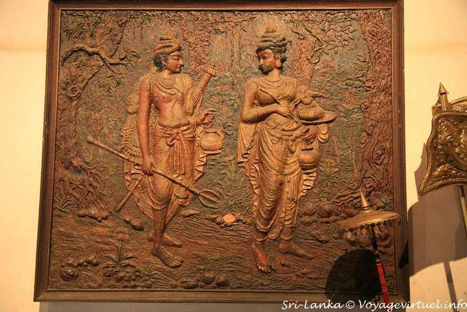 Une peinture murale en relief représentant Hemamali et Dantha apportant la Dent au Sri Lanka, Dalada Maligawa, Kandy - Ceylan Sri Lanka