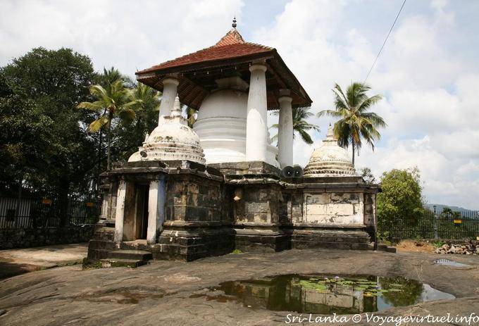 Le temple Gadaladeniya, Pilimatalawa, Kandy - Ceylan Sri Lanka
