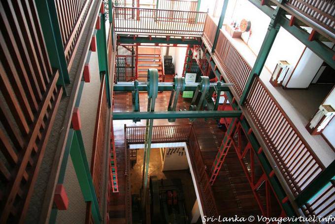 Atrium de l'hôtel grillagé en acier, Heritance Tea Factory, Nuwara Eliya - Ceylan Sri Lanka