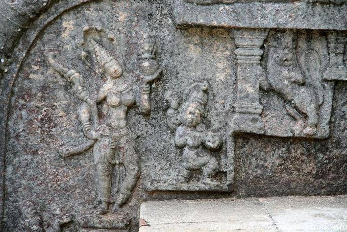 Détail d'un bas-relief, Alahana Parivena, Polonnaruwa - Ceylan Sri Lanka