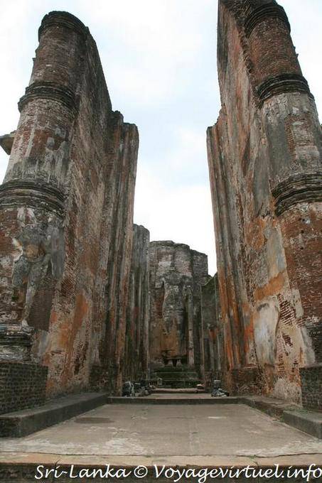 Le temple de Lankatilaka, Alahana Parivena, Polonnaruwa - Ceylan Sri Lanka