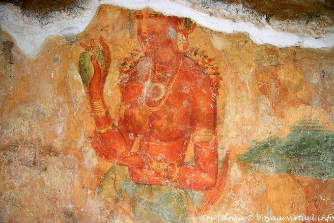 Une des vingt-et-une peintures rupestres conservée dans la grotte, Ladies of Sigirîya - Ceylan Sri Lanka