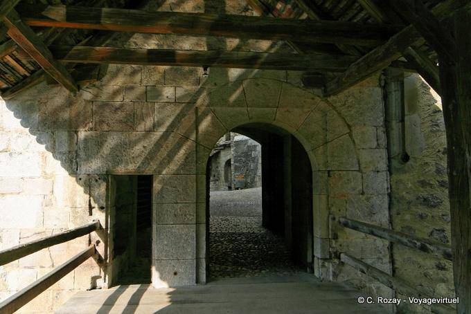 Poterne d'entrée, Château de Chillon, Montreux - Suisse