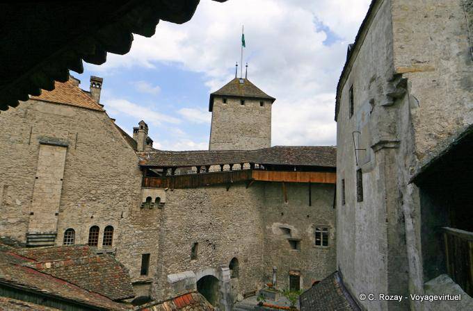 Château de Chillon, vue d'ensemble, intérieur - Suisse