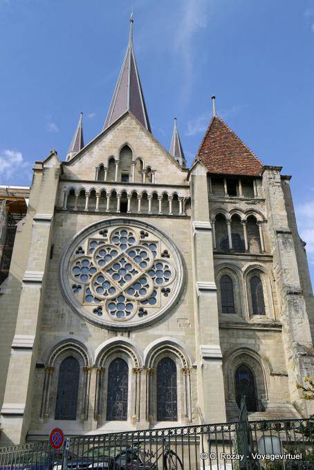 Extérieur de la cathédrale Notre-Dame de Lausanne - Suisse