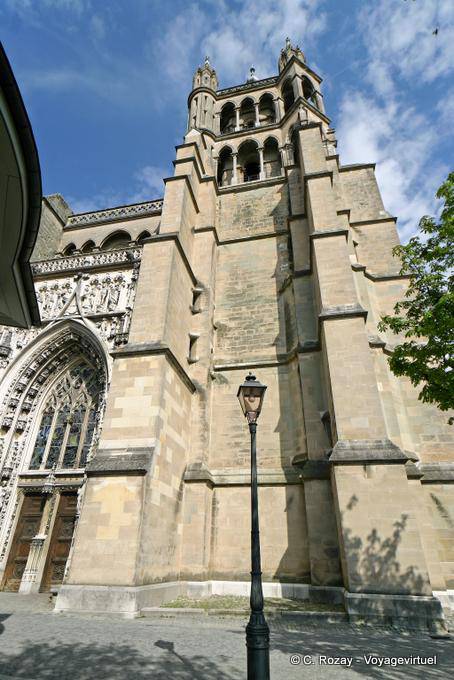 Lausanne, le beffroi de la cathédrale - Suisse