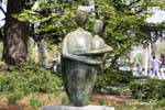 Bronze mère et enfant Ouchy, Suisse.