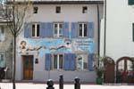 Fresque sur la maison des Pompes funèbres, Martigny, Suisse.