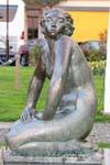 La Faunesse, Henri Paquet, Parc Suisse, bronze face au Majectic, Montreux, Suisse.