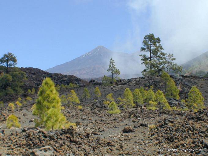 Nuages dans la caldera du Teide, Ténérife