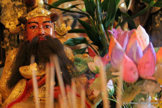 Le Nat aux lotus, Wat Phanan Choeng, Ayutthaya - Thaïlande