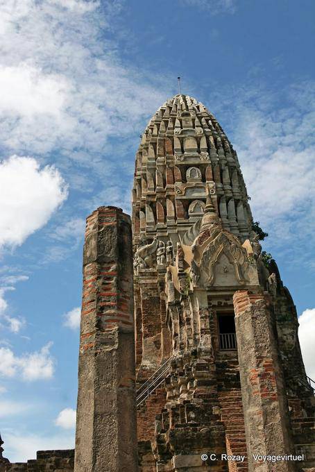 Vue sur cella du prang, Wat Raj Burana, Ayutthaya - Thaïlande