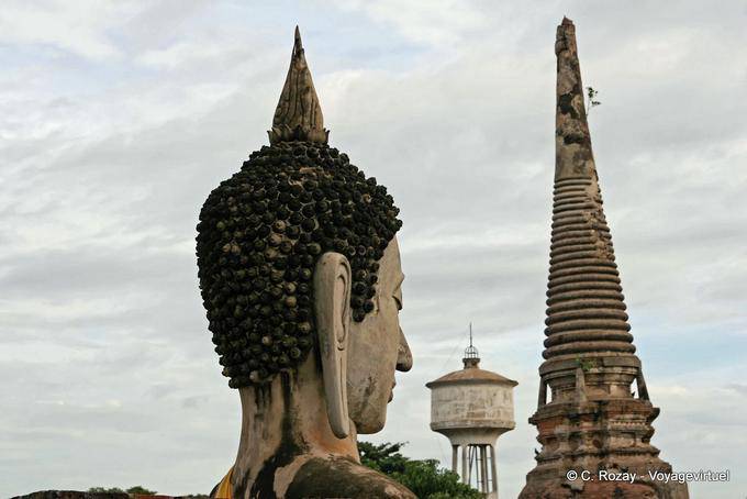 Cocasserie des formes, Wat Yai Chai Mongkol, Ayutthaya - Thaïlande