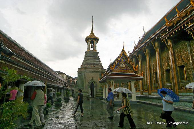 Autre vue sur Chapelle du Bouddha Gandhara, Wat Phra Kaeo, Bangkok - Thaïlande