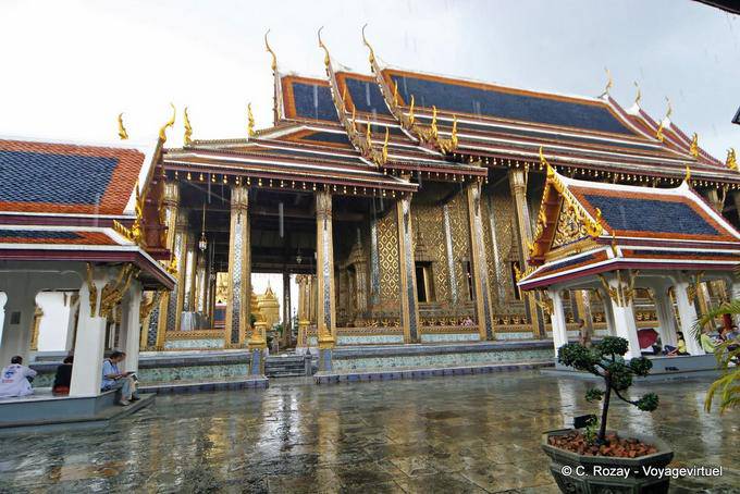 Bot du Bouddha d'Emeraude, Wat Phra Kaeo, Bangkok - Thaïlande