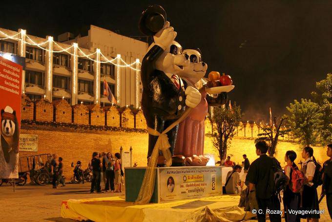Figures du festival de Loy Kratong, Chiang Mai - Thaïlande