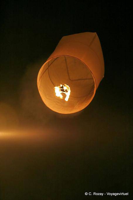 Montgolfière de papier, Chiang Mai - Thaïlande