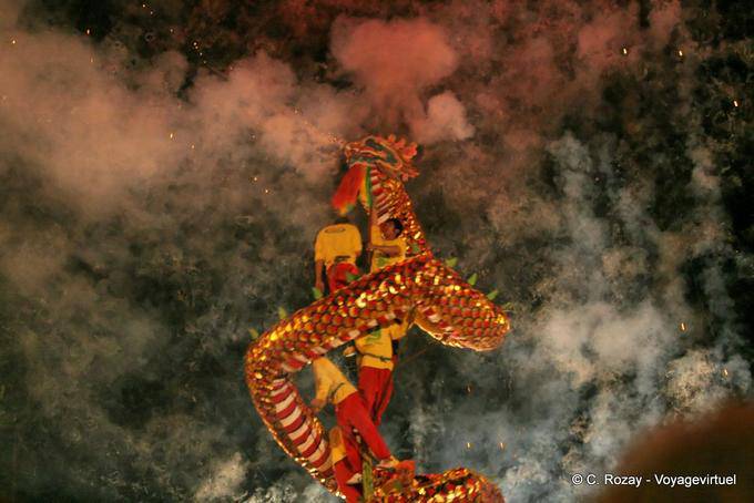 Représentation pétaradante, Chiang Mai - Thaïlande