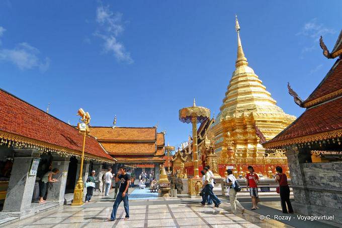 Visite du site, Wat Doi Suthep, Chiang Mai - Thaïlande