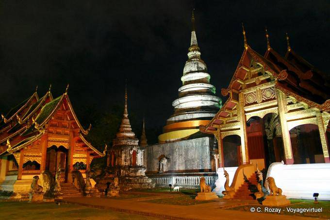 Panorama de nuit, Wat Phra Sing, Chiang Mai - Thaïlande