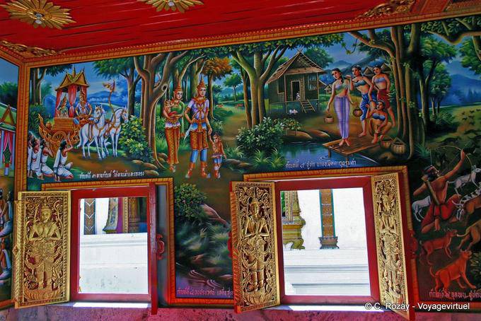 Fenêtres ornées et peinture intérieure, Wat Phra Sing, Chiang Mai - Thaïlande
