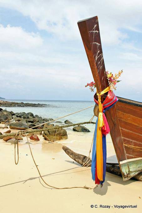 Nez de bateau traditionnel, Koh Phi Phi - Thaïlande