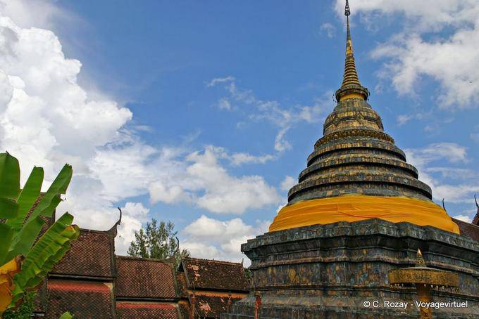 Un chedi de 45 m, Wat Phra That, Lampang Luang (Lampang) - Thaïlande