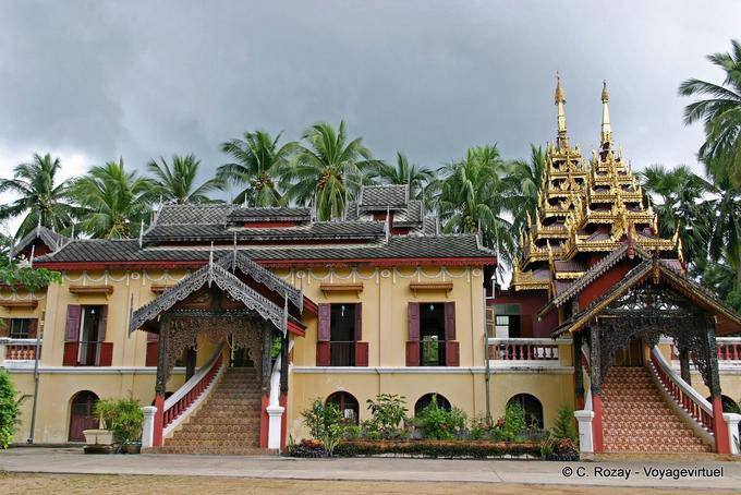 Entrée de Nyaung Khouang, Lampang, Wat Sri Chum - Thaïlande