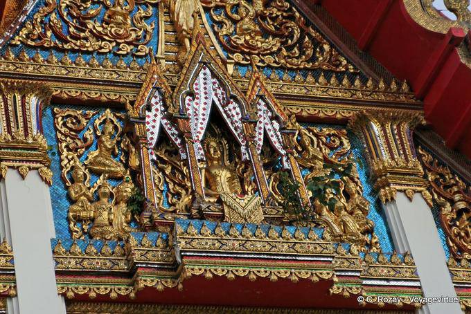 Petit bouddha enchassé, Wat Chalong, Phuket - Thaïlande