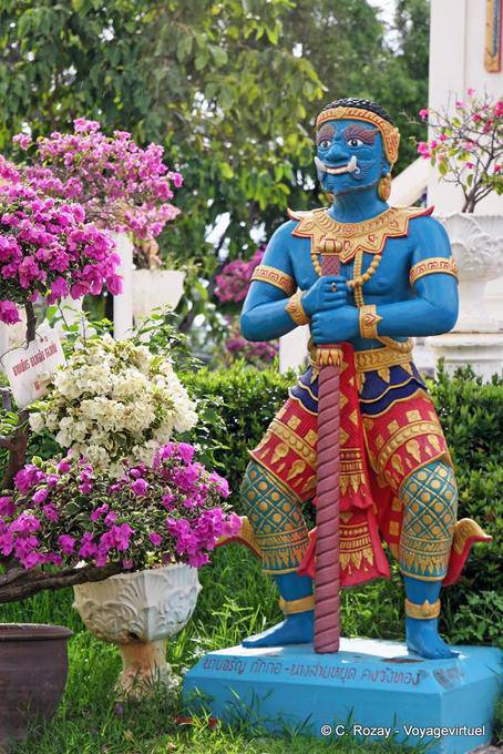 Dvarapala bleu à massue, Patong, Phuket Temple - Thaïlande