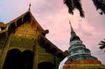 L'Ubosot vu au couchant, Wat Phra Sing, Chiang Mai, Thaïlande.