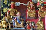 Figurines dans le temple chinois, Phuket Town Gypsy, Thaïlande.