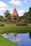 Chedi en forme de cloche, Sukhothai, Wat Mahathat, Thaïlande.