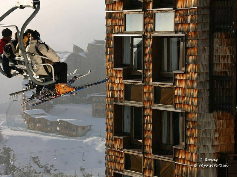 Risque d'accident sur le télésiège, Avoriaz. 