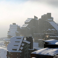 Vue sur la ville en hiver, Avoriaz