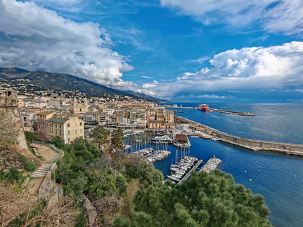 Bastia Vieux Port depuis jardin Romieu 048