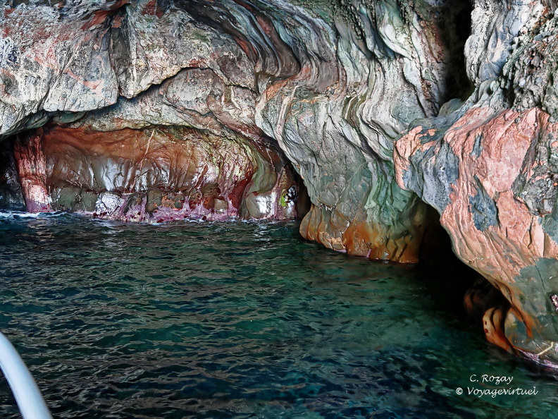 Calanques de Piana Grotte des Amoureux 318
