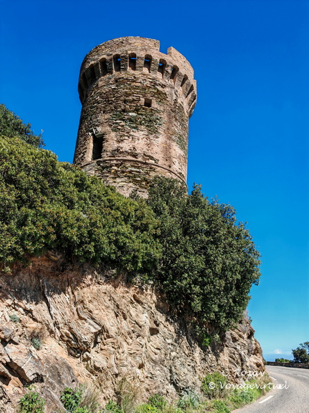 La Tour de l'Osse, Cagnano, Cap Corse. Cap Corse