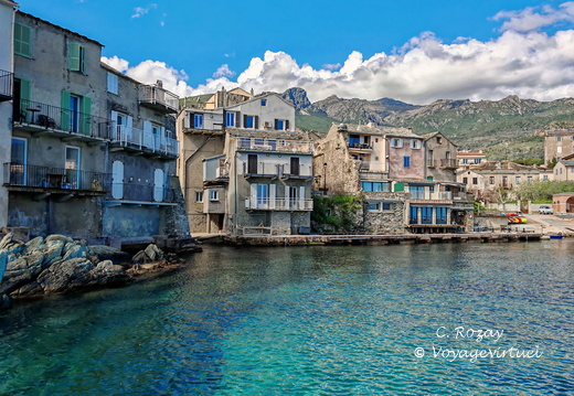 Erbalunga Maisons sur le port 091
