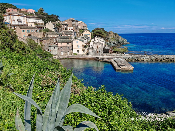 Porticciolo Village sur le port 097