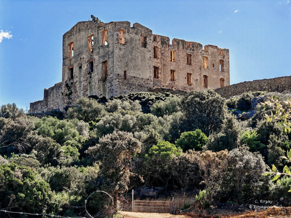 Sur la D81b Chateau du Prince Pierre Bonaparte 170