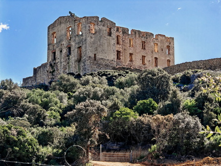 Sur la D81b Chateau du Prince Pierre Bonaparte 170