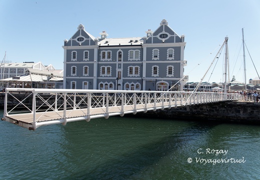Cape Town waterfront 055