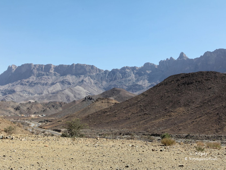jabal shams road hajar Oman 174