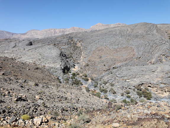 jabal shams road hajar Oman 176