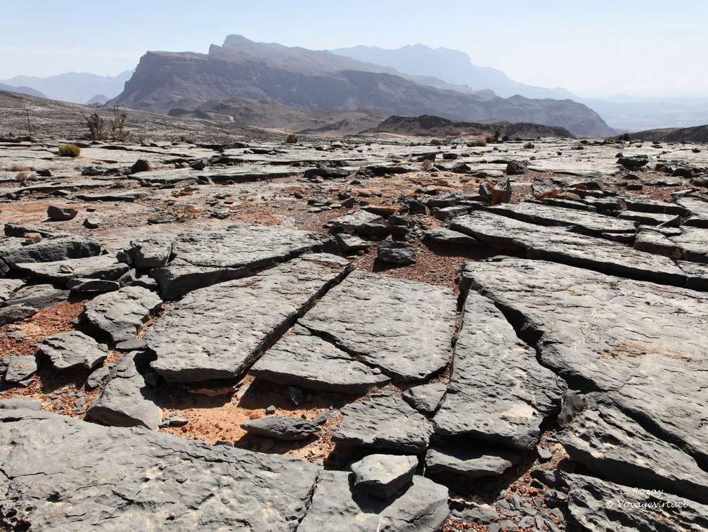 jabal shams road hajar Oman 180