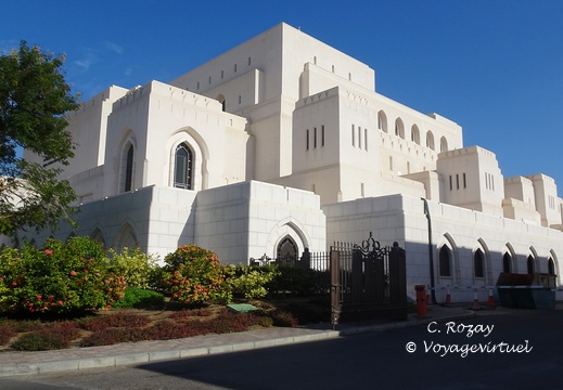 Oman 2018 11 17 15 37 opera mascate