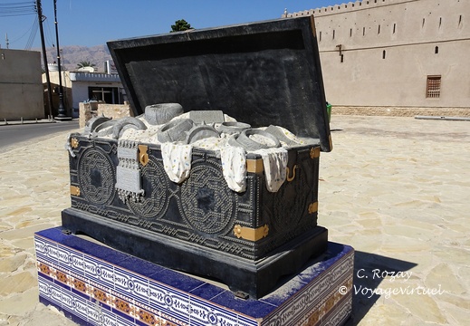 Oman 2018 11 15 12 46 quriyat fort