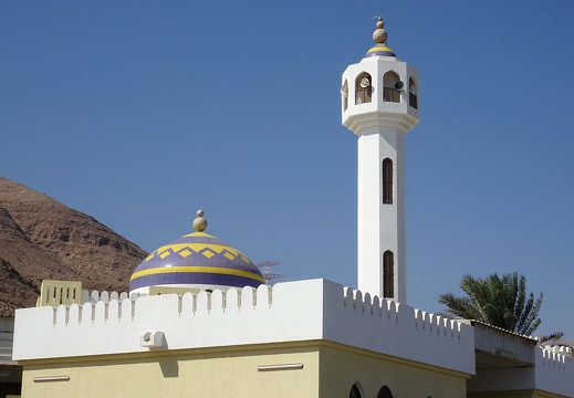 Oman 2018 11 14 12 05 wadi tiwi